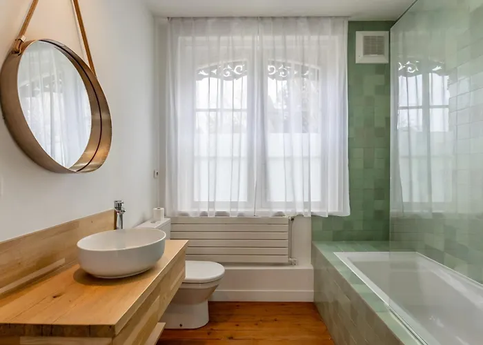 Willa Jane'laur Magnificent Mansion With Garden 11 P Honfleur