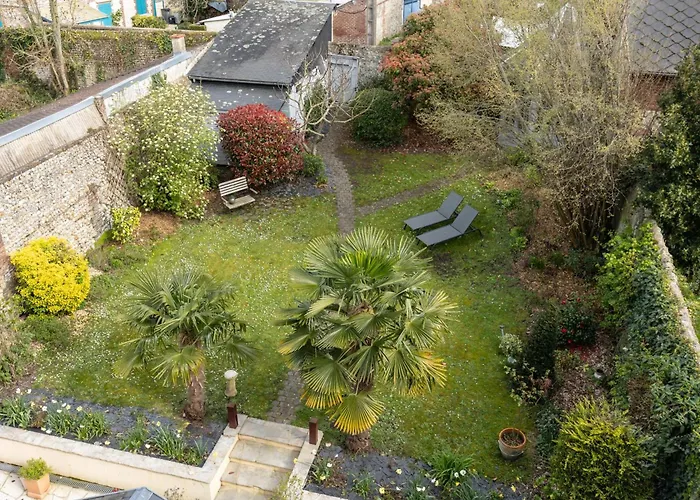 Willa Jane'laur Magnificent Mansion With Garden 11 P Honfleur