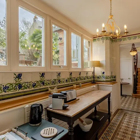 Βίλα Jane'laur Magnificent Mansion With Garden 11 P *