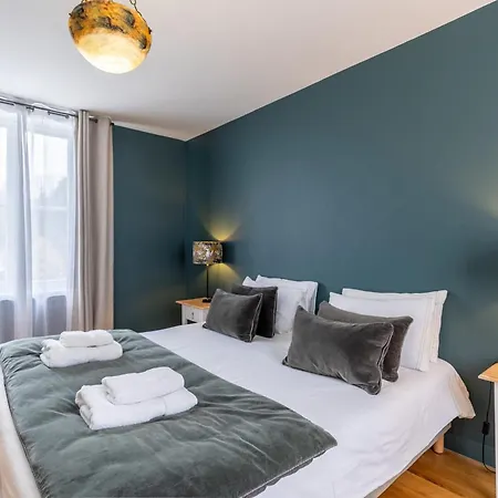 Villa Jane'laur Magnificent Mansion With Garden 11 P *